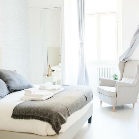 White Fanti Apartment Рим Екстериор снимка