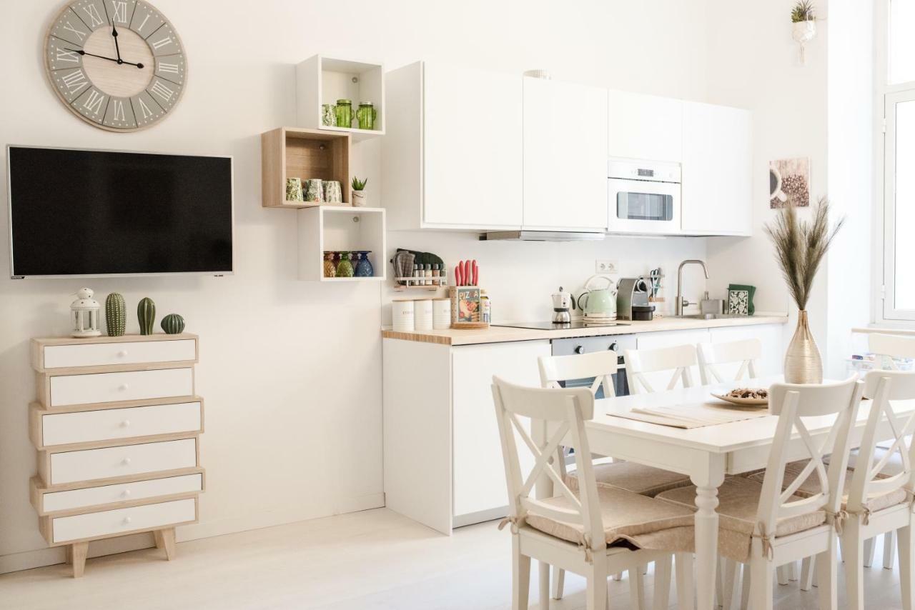White Fanti Apartment Рим Екстериор снимка