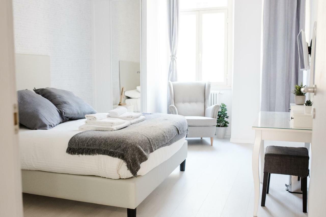 White Fanti Apartment Рим Екстериор снимка